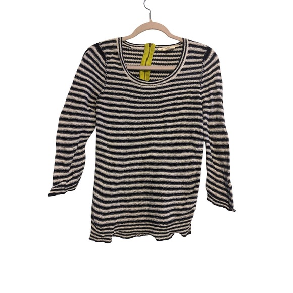 HMR Sweaters - HMR‎ striped knit sweater women's L navy white long sleeve scoop neck